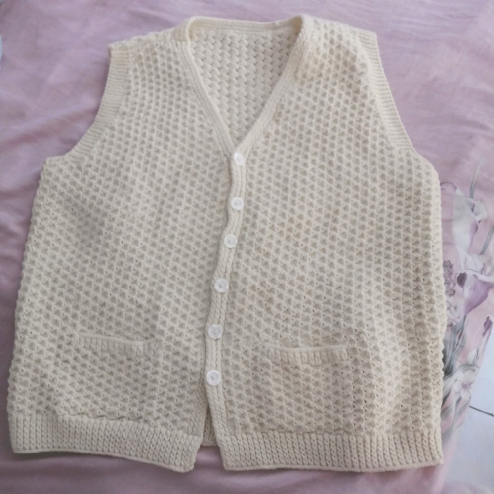 Handmade creamy knit sweater jumper